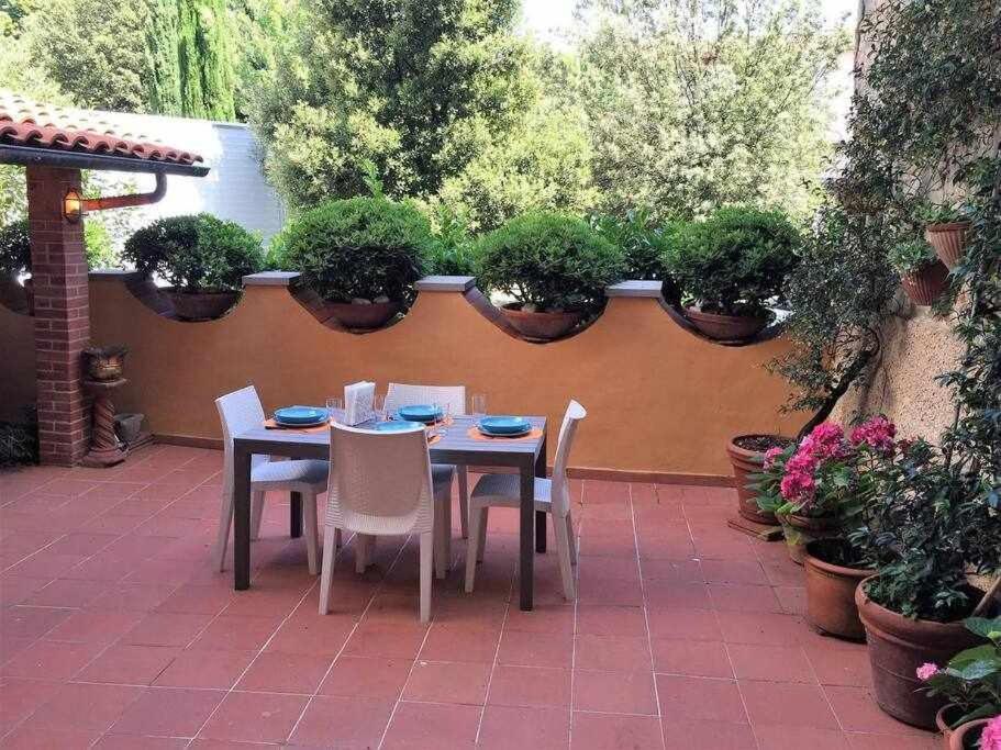 Santa Croce Elegant With Garage Apartman Firenze Kültér fotó