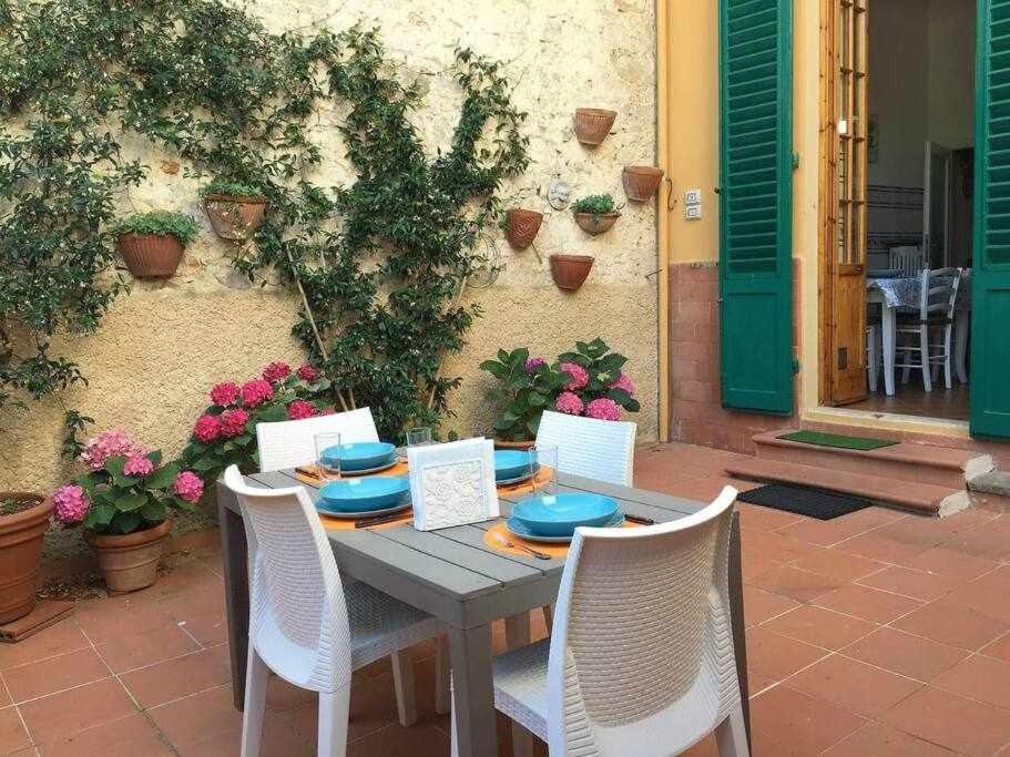 Santa Croce Elegant With Garage Apartman Firenze Kültér fotó