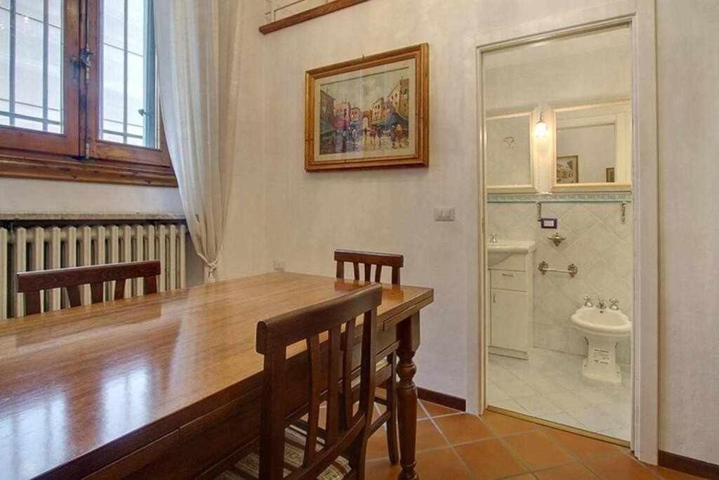 Santa Croce Elegant With Garage Apartman Firenze Kültér fotó