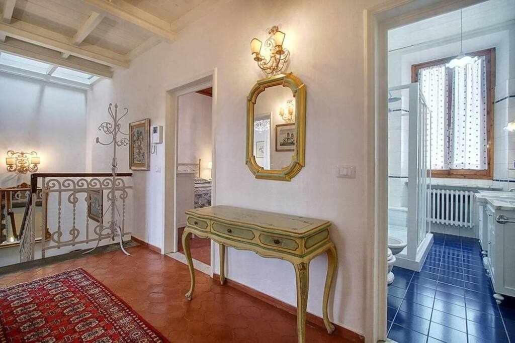 Santa Croce Elegant With Garage Apartman Firenze Kültér fotó