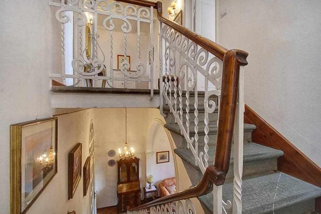 Santa Croce Elegant With Garage Apartman Firenze Kültér fotó